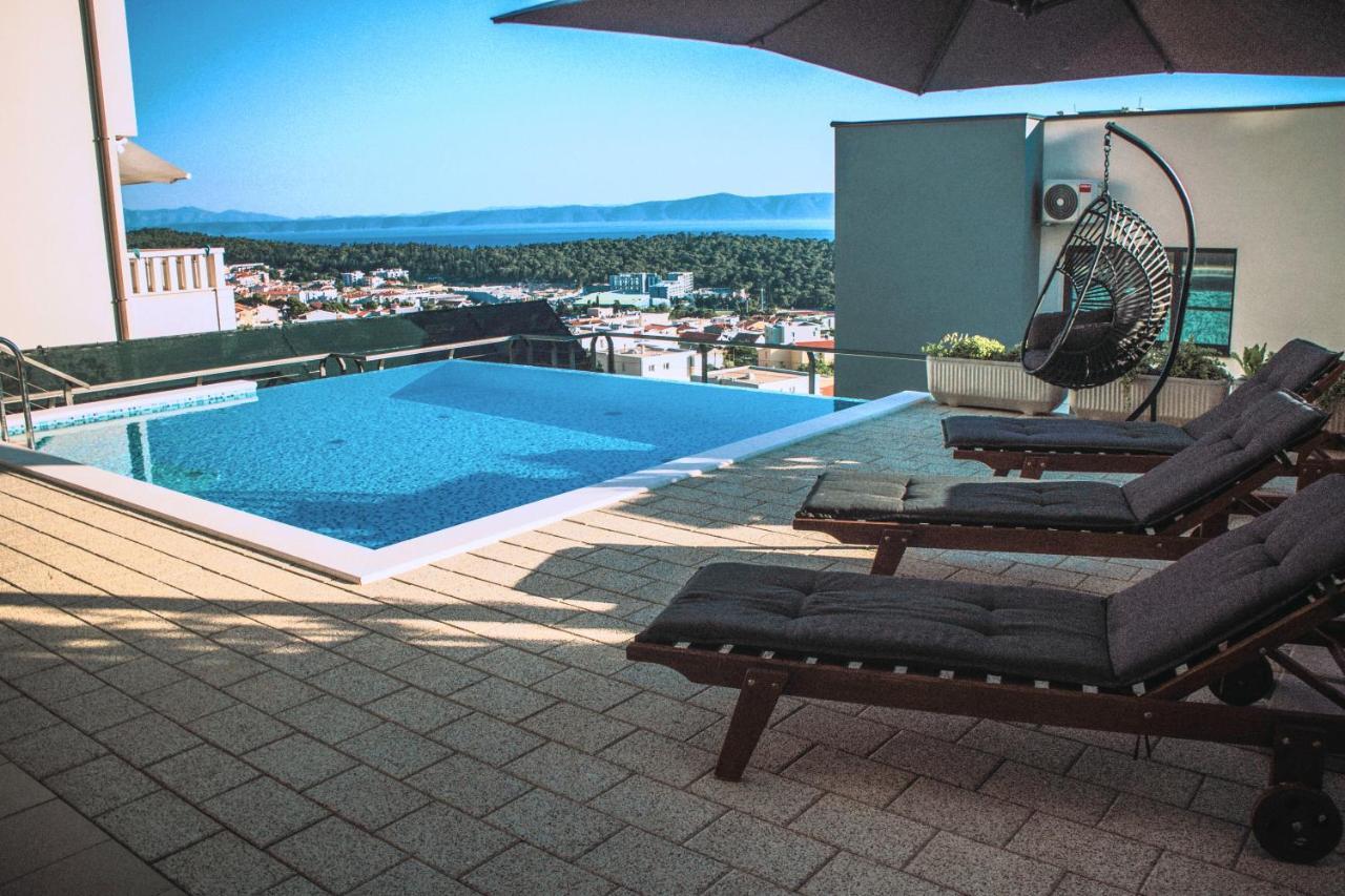 Apartment With Private Pool "Patricia" Makarska Eksteriør billede